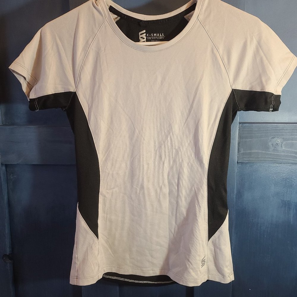 Women's second skin athletic top